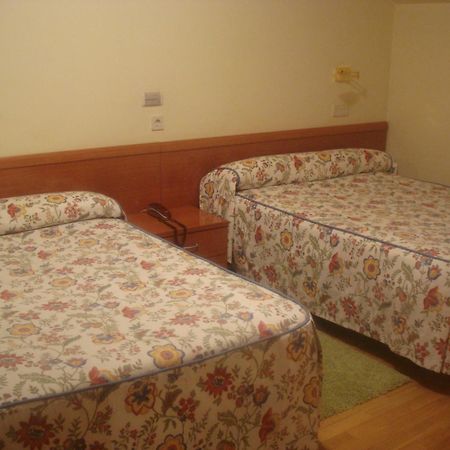 Hotel Isabel Briviesca Εξωτερικό φωτογραφία