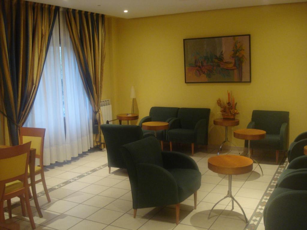 Hotel Isabel Briviesca Εξωτερικό φωτογραφία