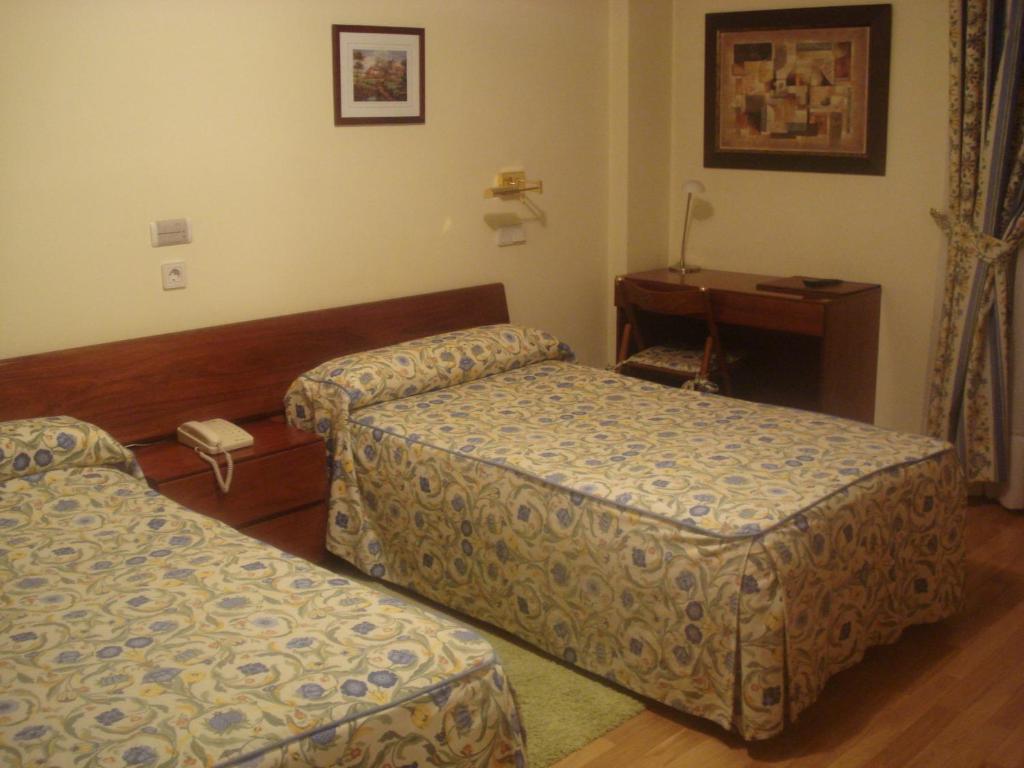 Hotel Isabel Briviesca Δωμάτιο φωτογραφία